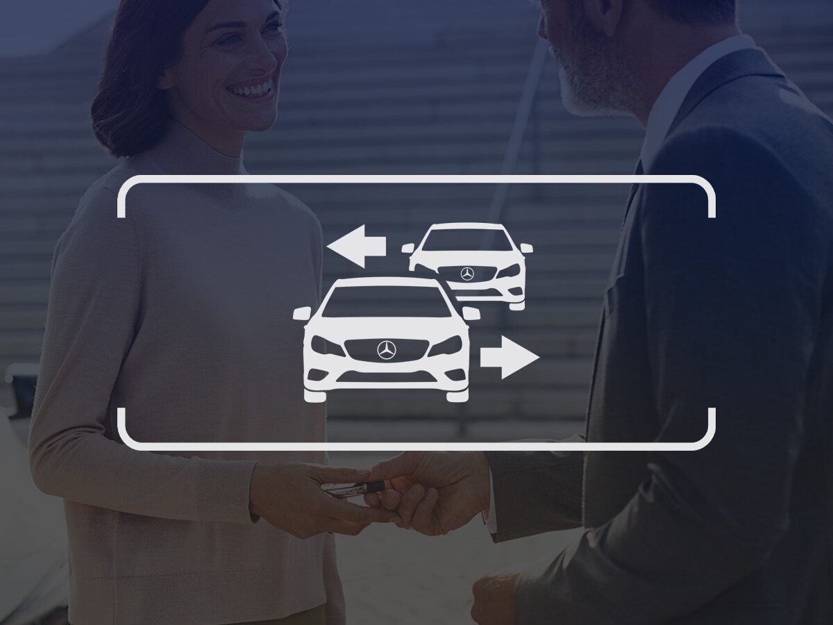 Hvidt ikon af ombytning af biler