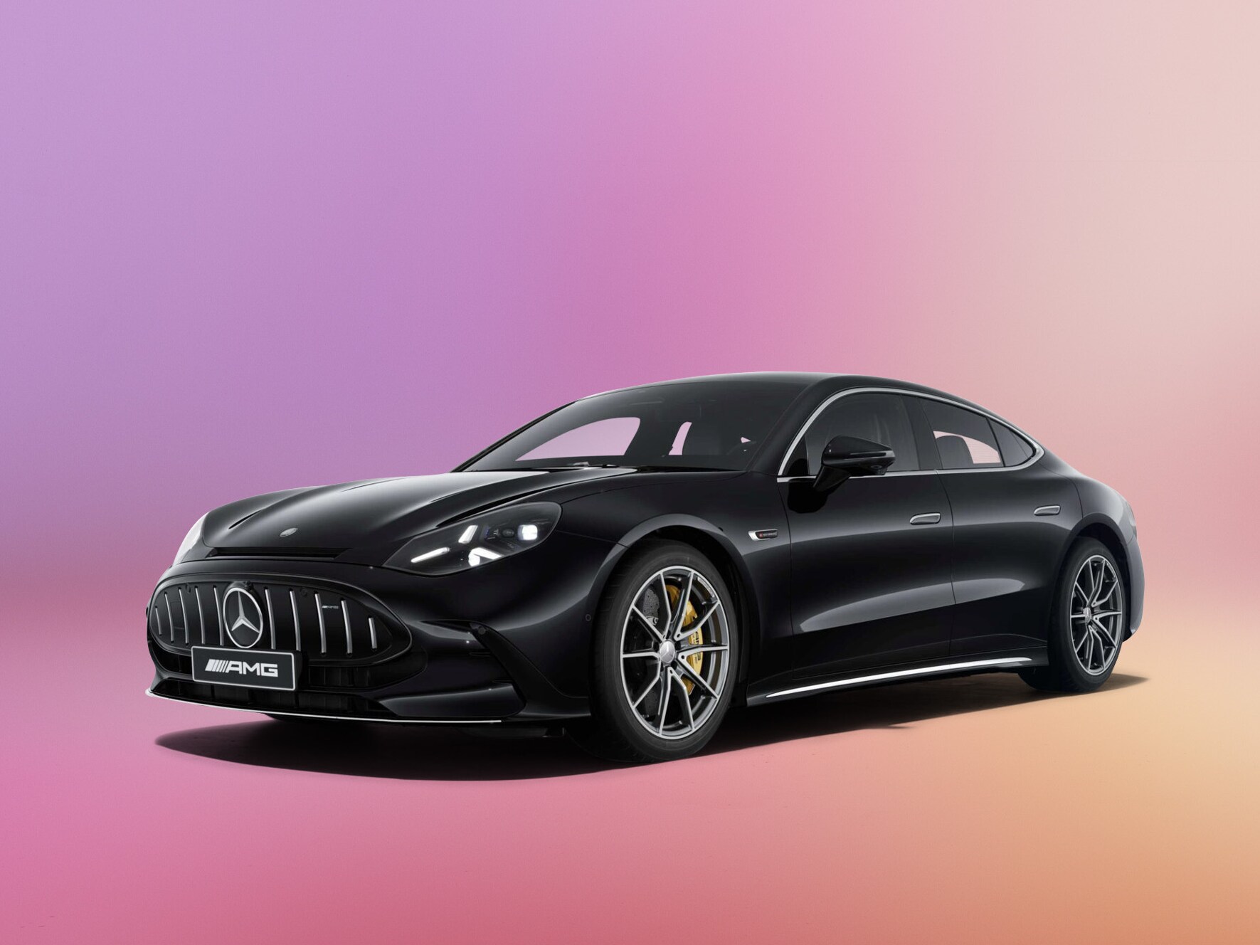 Sort EQS 450+ Sedan AMG Edition set skråt forfra