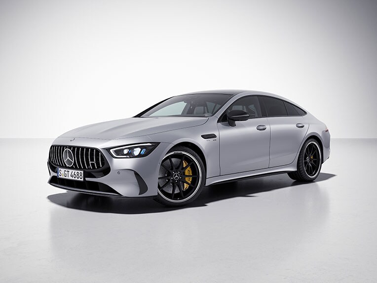 Mercedes-AMG GT 63 S E PERFORMANCE med AMG nightpakke.