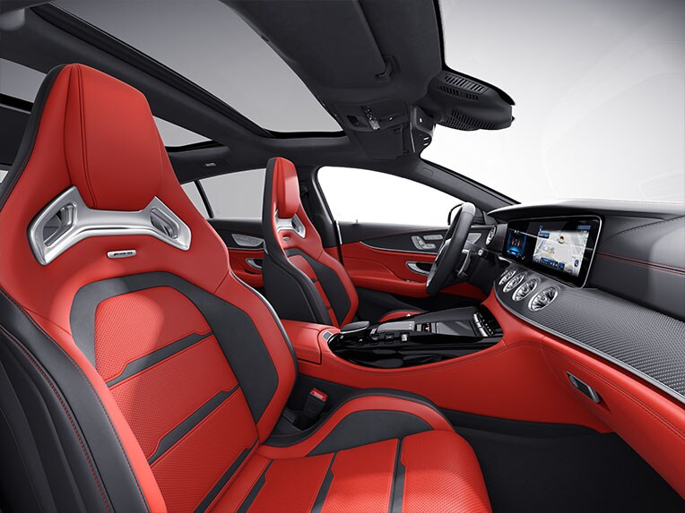 AMG Performance sæderne i red pepper/sort i Mercedes-AMG GT 63 S E PERFORMANCE.