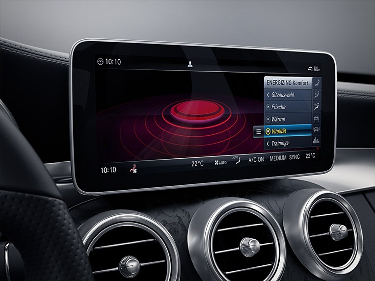 Mediedisplayet i Mercedes C-Klasse cabriolet.