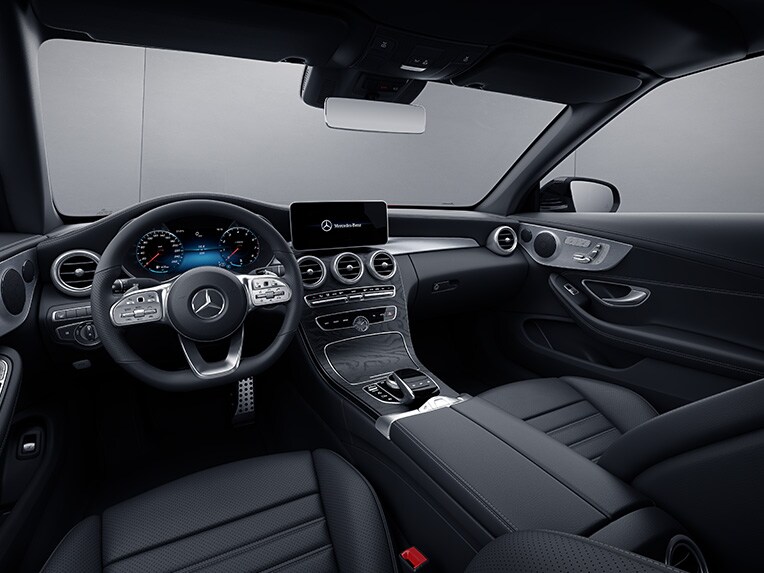 C-Klasse cabriolet interiør med AMG Line.
