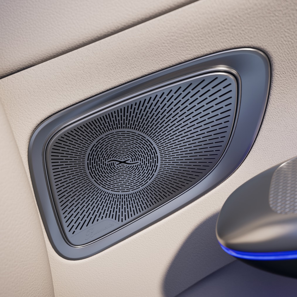 Burmester® 3D-surroundsound-systemet i den nye C-Klasse Stationcar fra Mercedes-Benz.