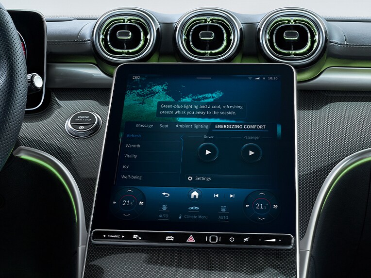 Midterdisplayet i Mercedes-Benz C-Klasse stationcar.