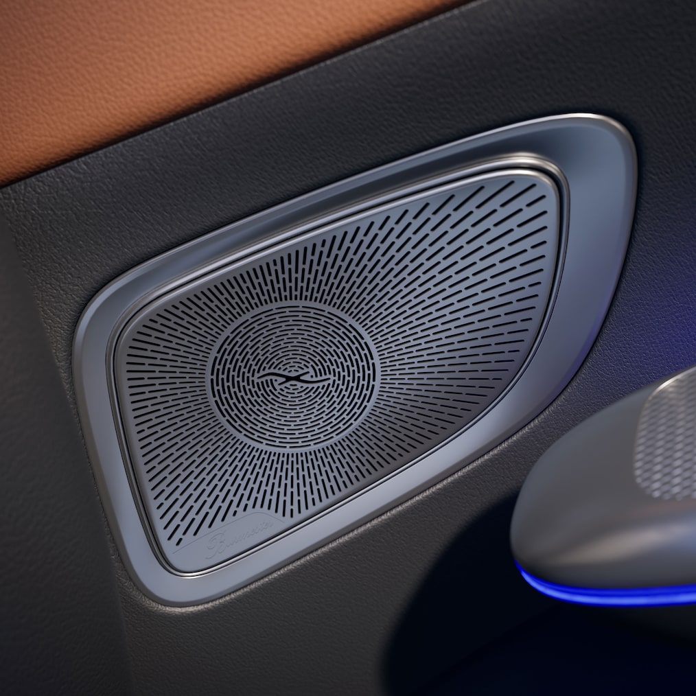 Burmester® 3D-surroundsound-systemet i den nye C-Klasse Saloon fra Mercedes-Benz.