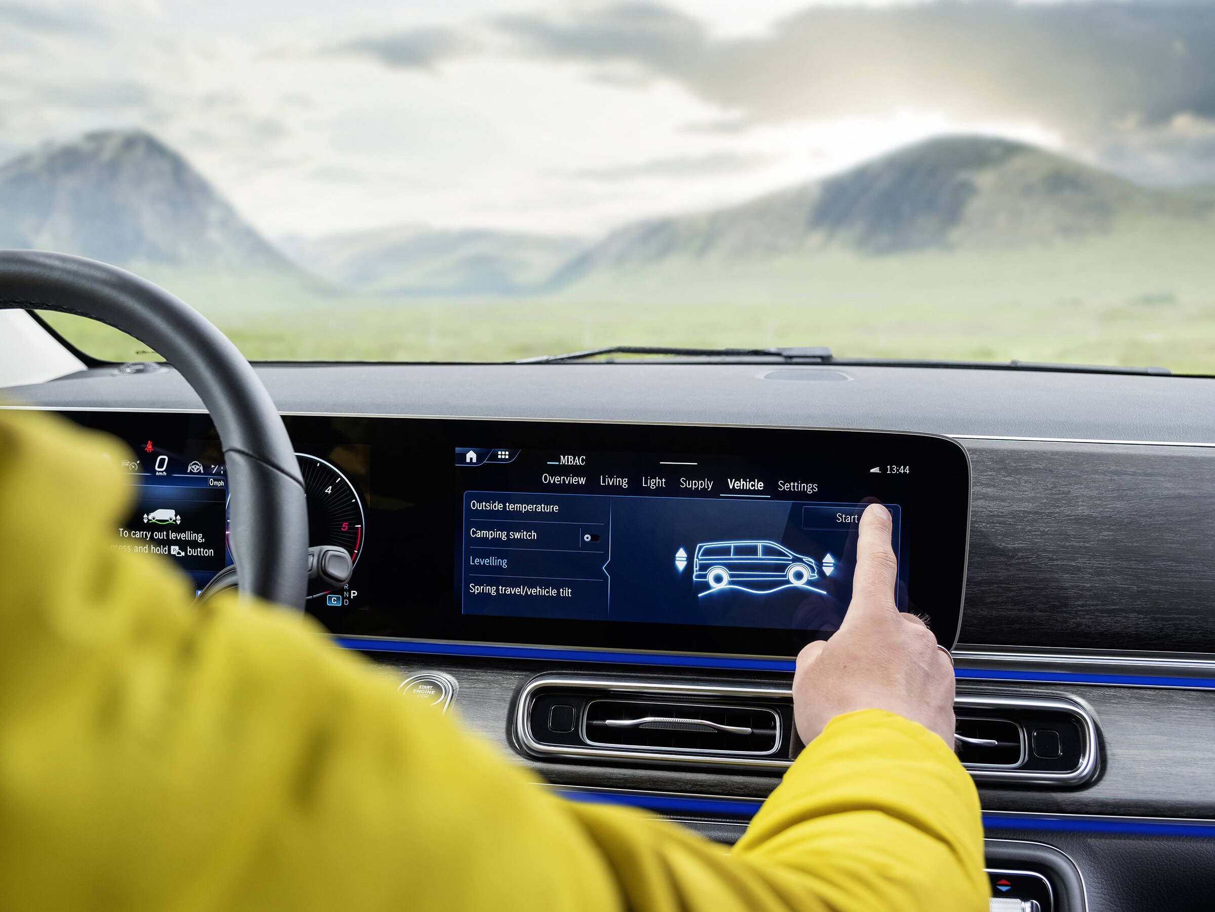 Mercedes-Benz Marco Polo kabinen med AIRMATIC undervogn med luftaffjedring.