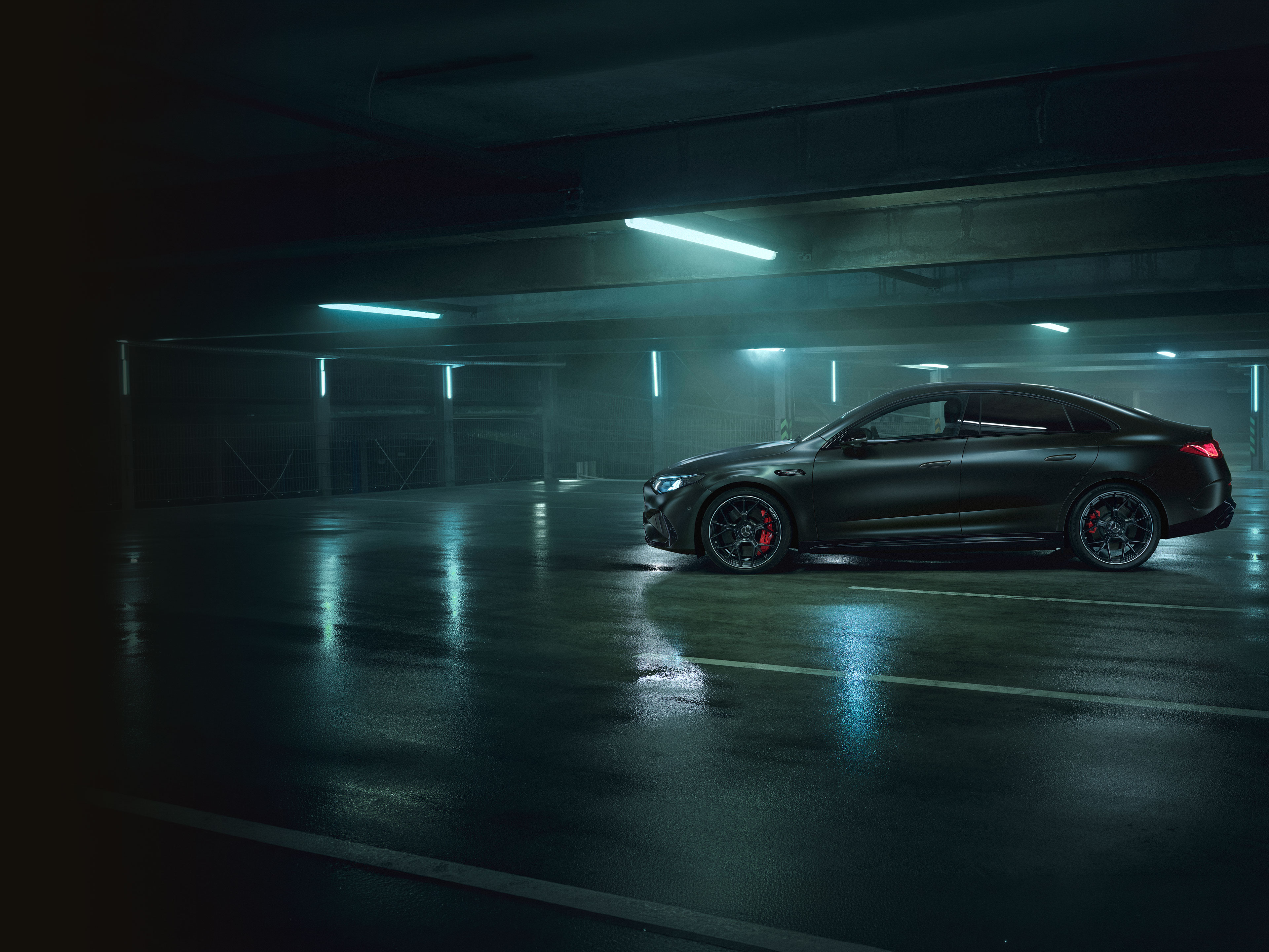 Udvendig | CLA | Mercedes-AMG Eksteriøret på den helt nye Mercedes-AMG CLA 45 elektriske 4MATIC+.