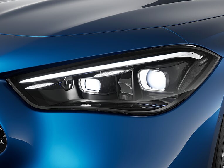 DIGITAL LIGHT i CLE cabriolet fra Mercedes-Benz.