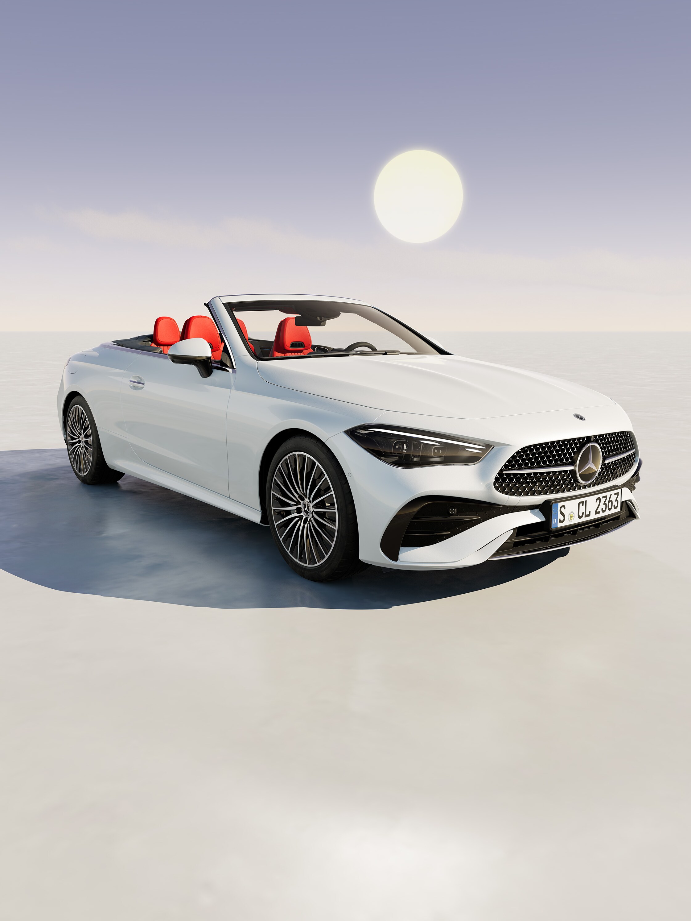 Hvis Mercedes-Benz CLE Cabriolet set skråt oppefra med lavthængende sol