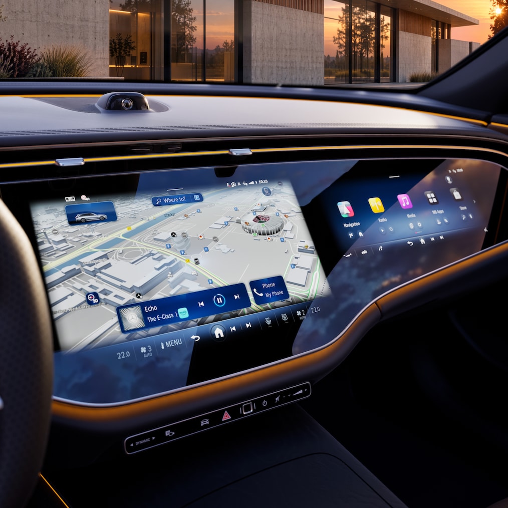 MBUX Superscreen i Mercedes-Benz E-Klasse stationcar.