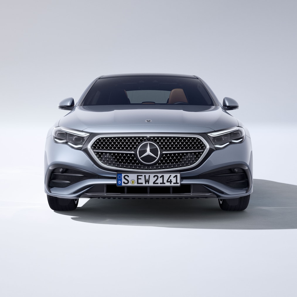 E-Klasse sedan fra Mercedes-Benz set forfra.
