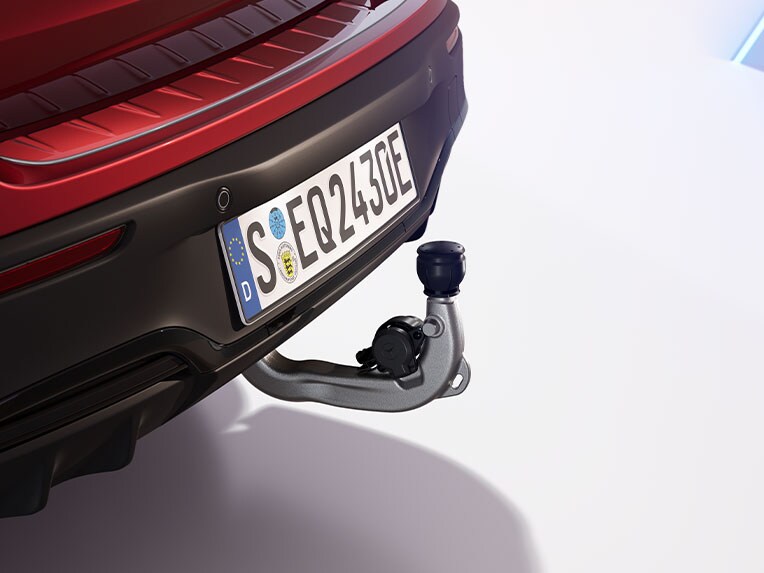 Anhængertrækket med ESP® anhængerstabilisering i EQB fra Mercedes-Benz.