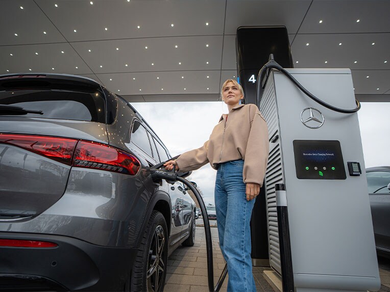 Mercedes-Benz opladningsnetværk til Mercedes-Benz EQB.