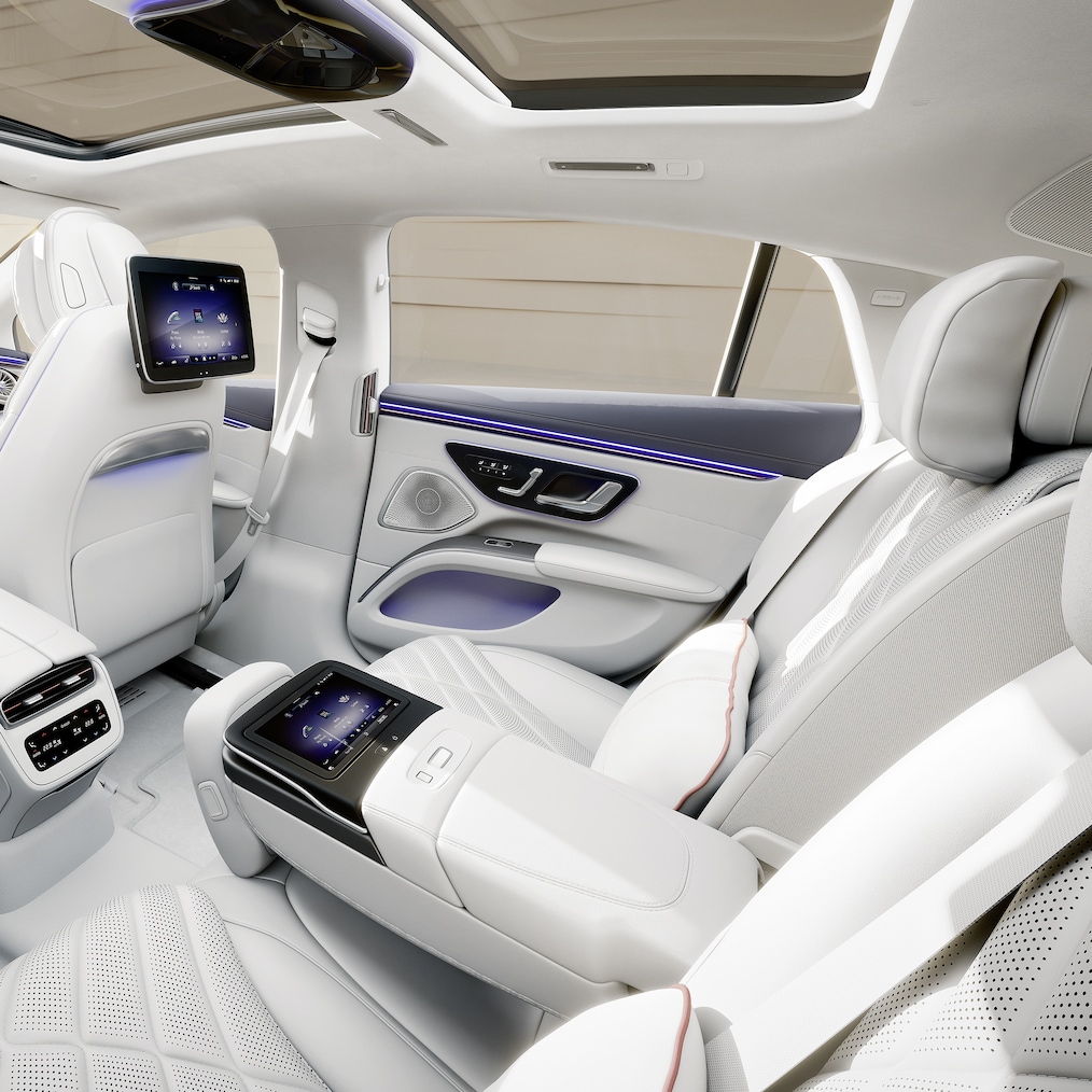 Pakken til den bageste del af kabinen i EQS sedan fra Mercedes-Benz.