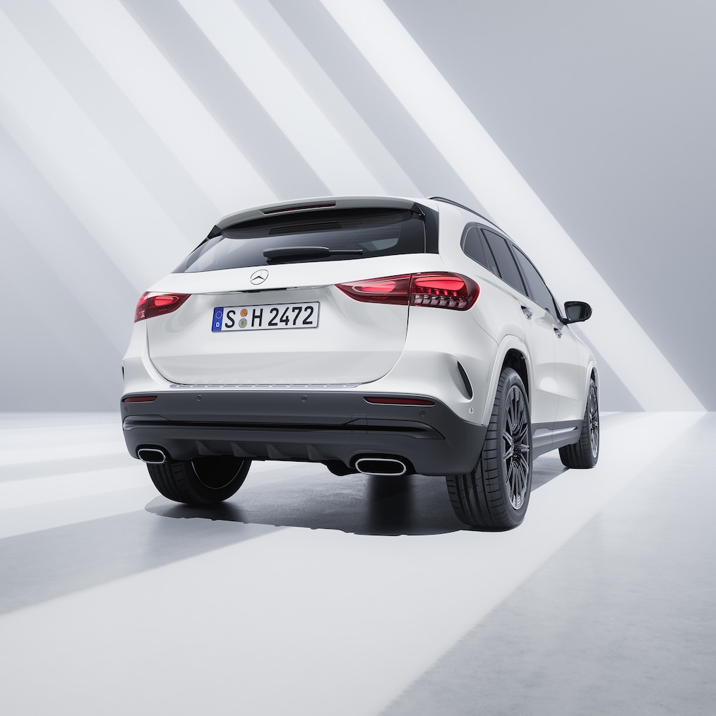 Mercedes-Benz GLA set bagfra.