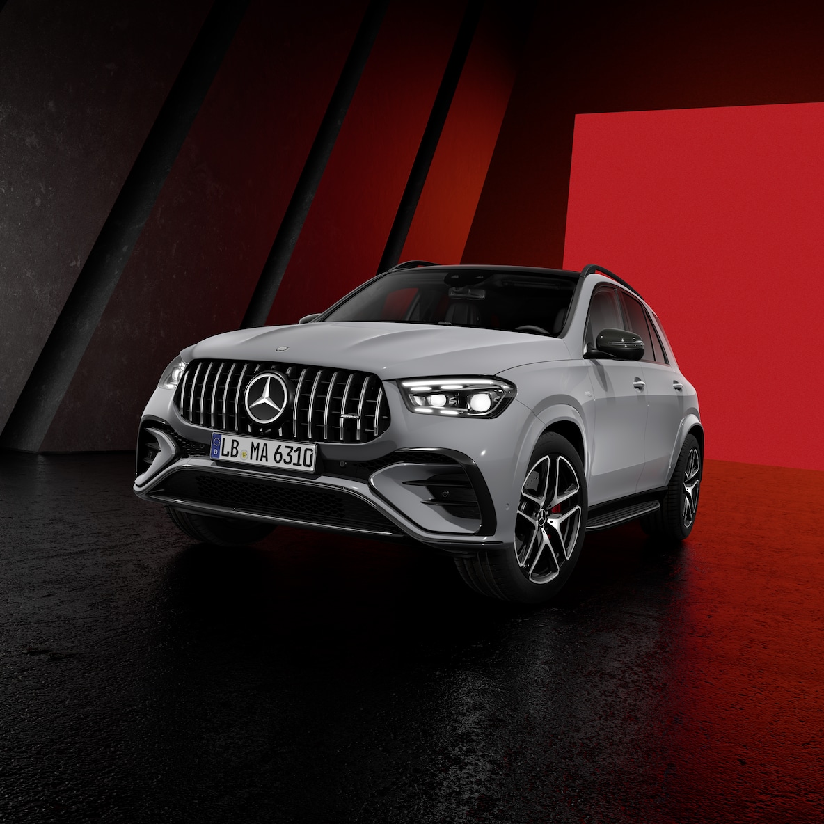 GLE SUV fra Mercedes-AMG set skråt forfra (eller alle tre AMG GLE SUV'er).