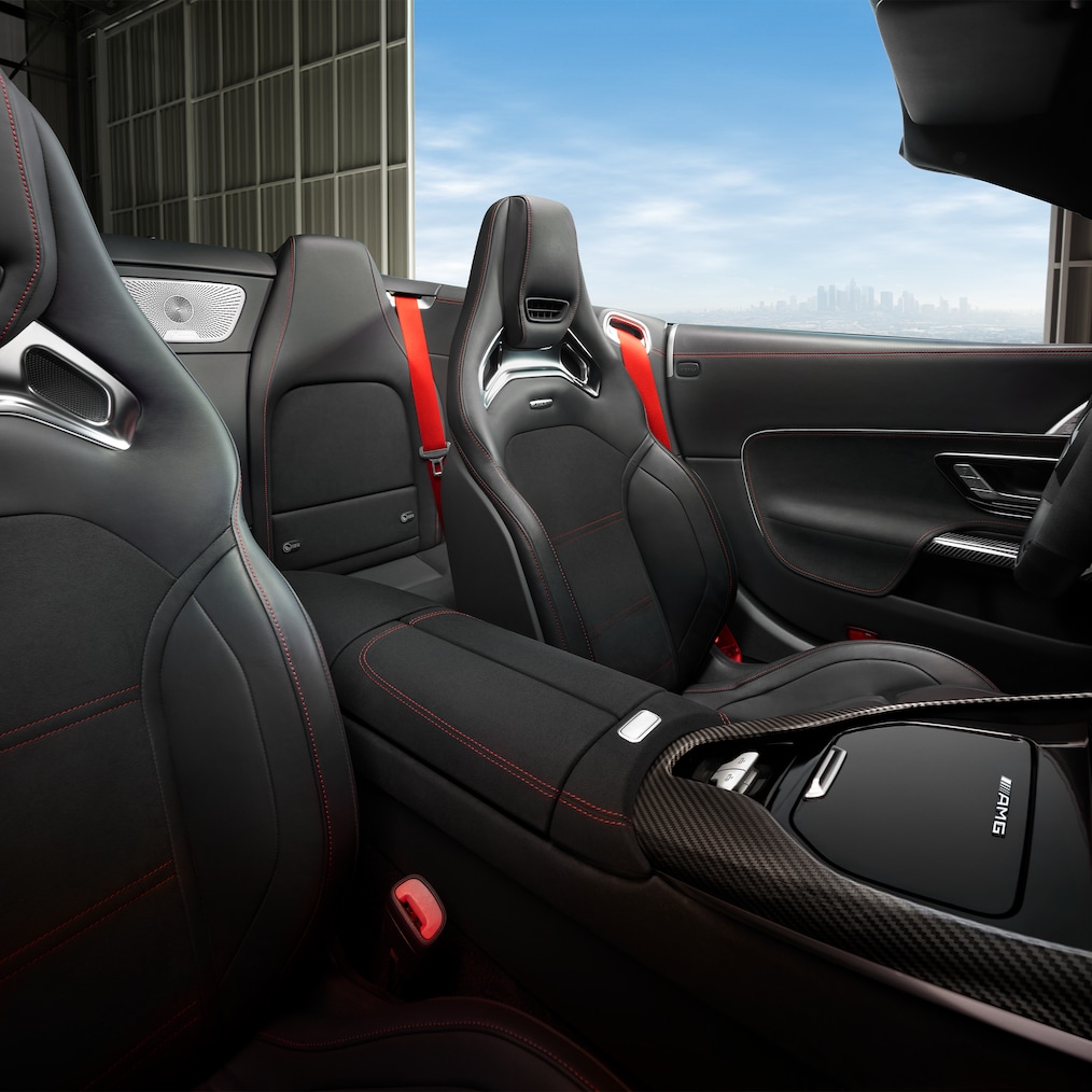 Interiøret i Mercedes-AMG SL roadster.