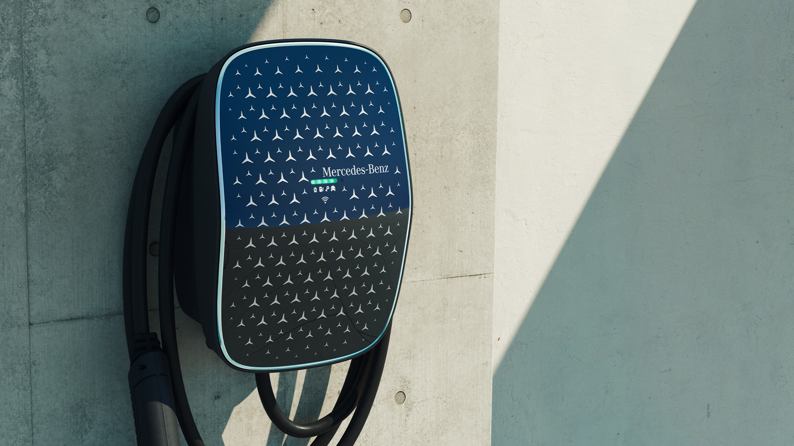 Mercedes-Benz wallbox | Originalt tilbehør | Mercedes-Benz Nærbillede af Mercedes-Benz wallbox monteret på væg