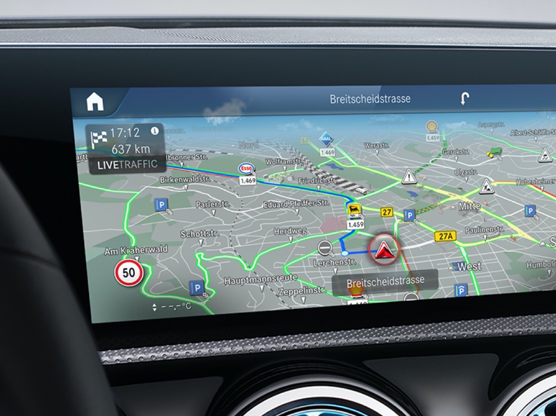 MBUX multimediesystemet viser rute via den digitale tjeneste Live Traffic Information