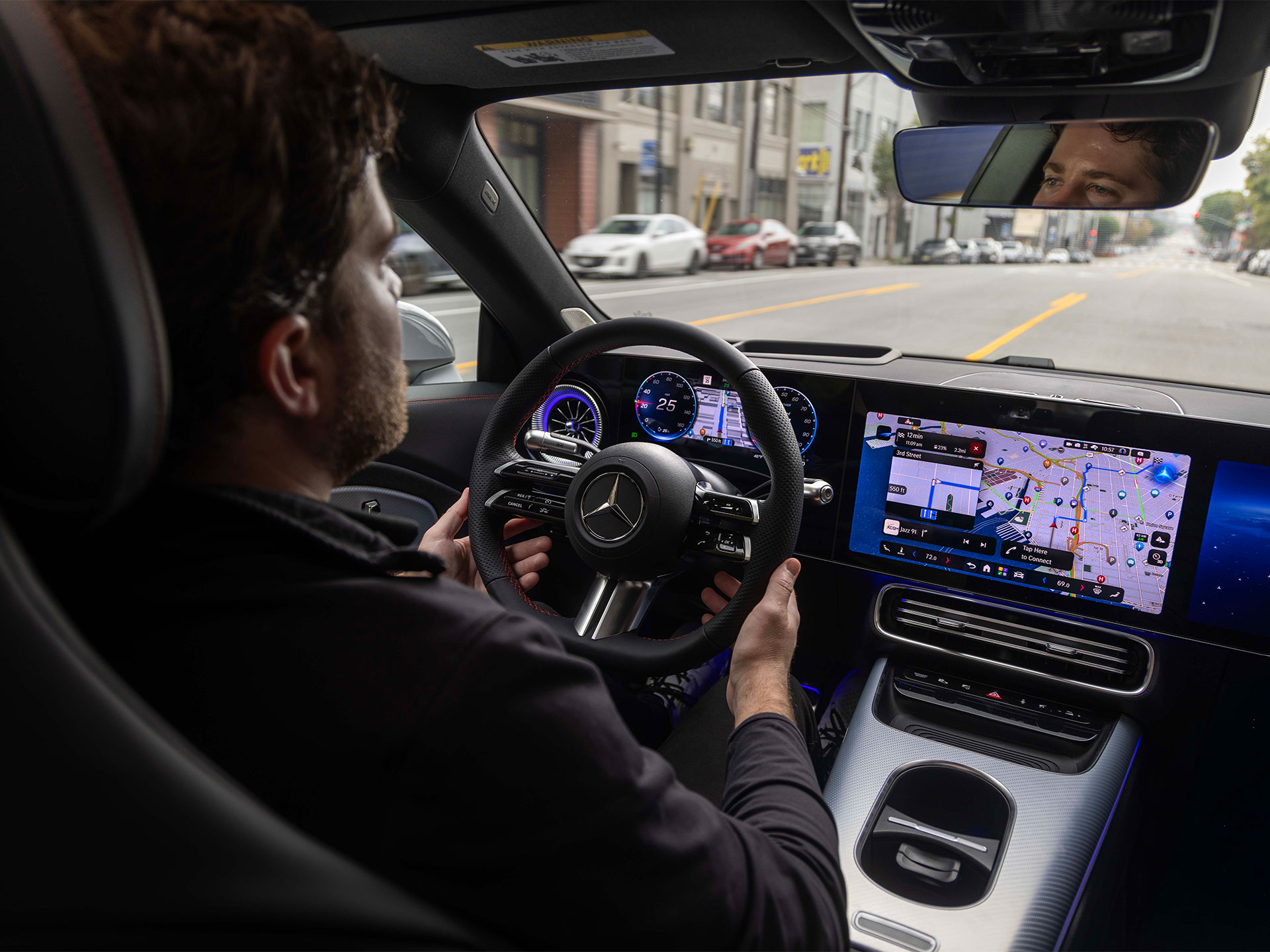 MB.DRIVE | Automatiseret kørsel og assistentsystemer | Mercedes-Benz Cockpittet i en Mercedes-Benz bil.