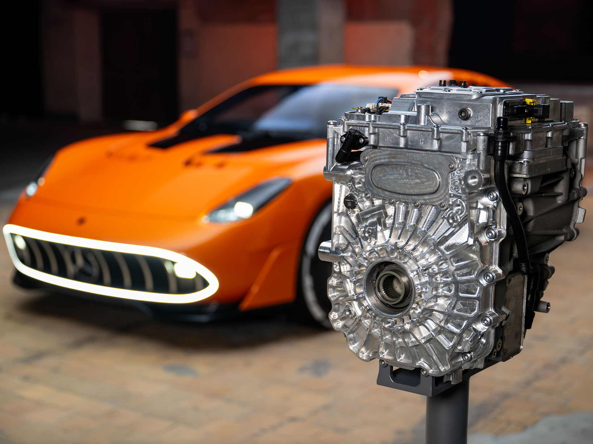 En elmotor til racerbanen | Drivlinjeteknologier | Mercedes-Benz The new concept AMG GT XX.