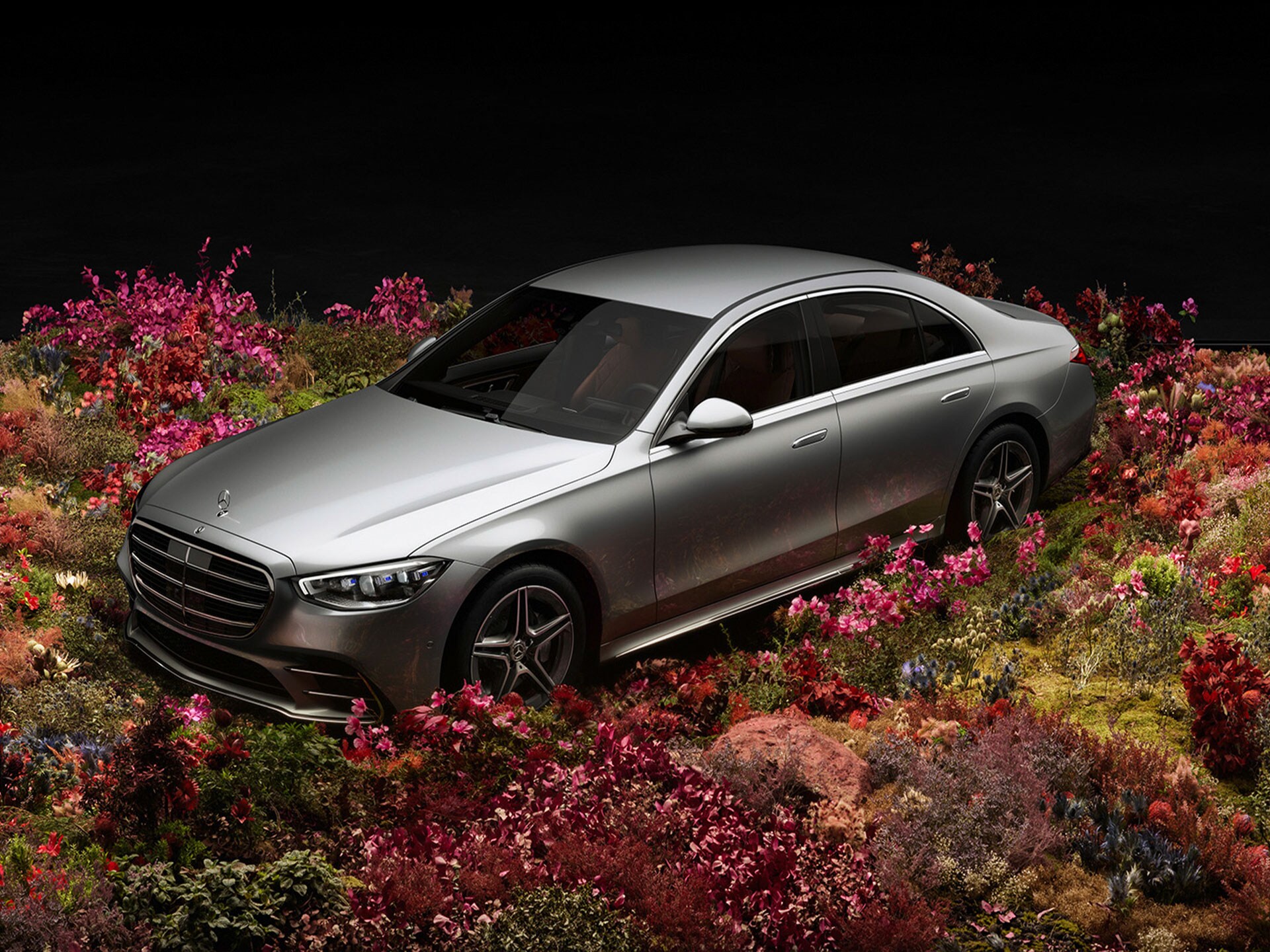 Et billede, der viser teknologien bag drivlinjerne fra Mercedes-Benz.