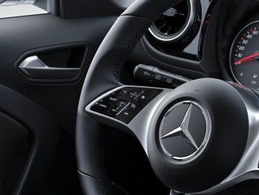Multifunktionsrat med fartpilotens touch control i Citan Kassevogn