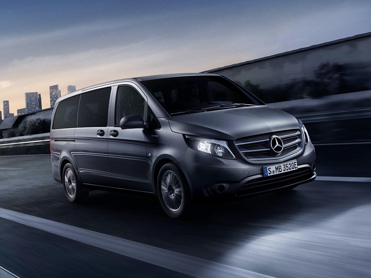 Mercedes-Benz eVito Tourer