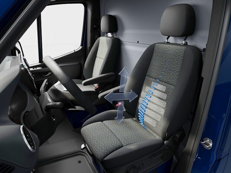 Fører- og passagersæde med lændestøtte i Mercedes-Benz Sprinter Chassis