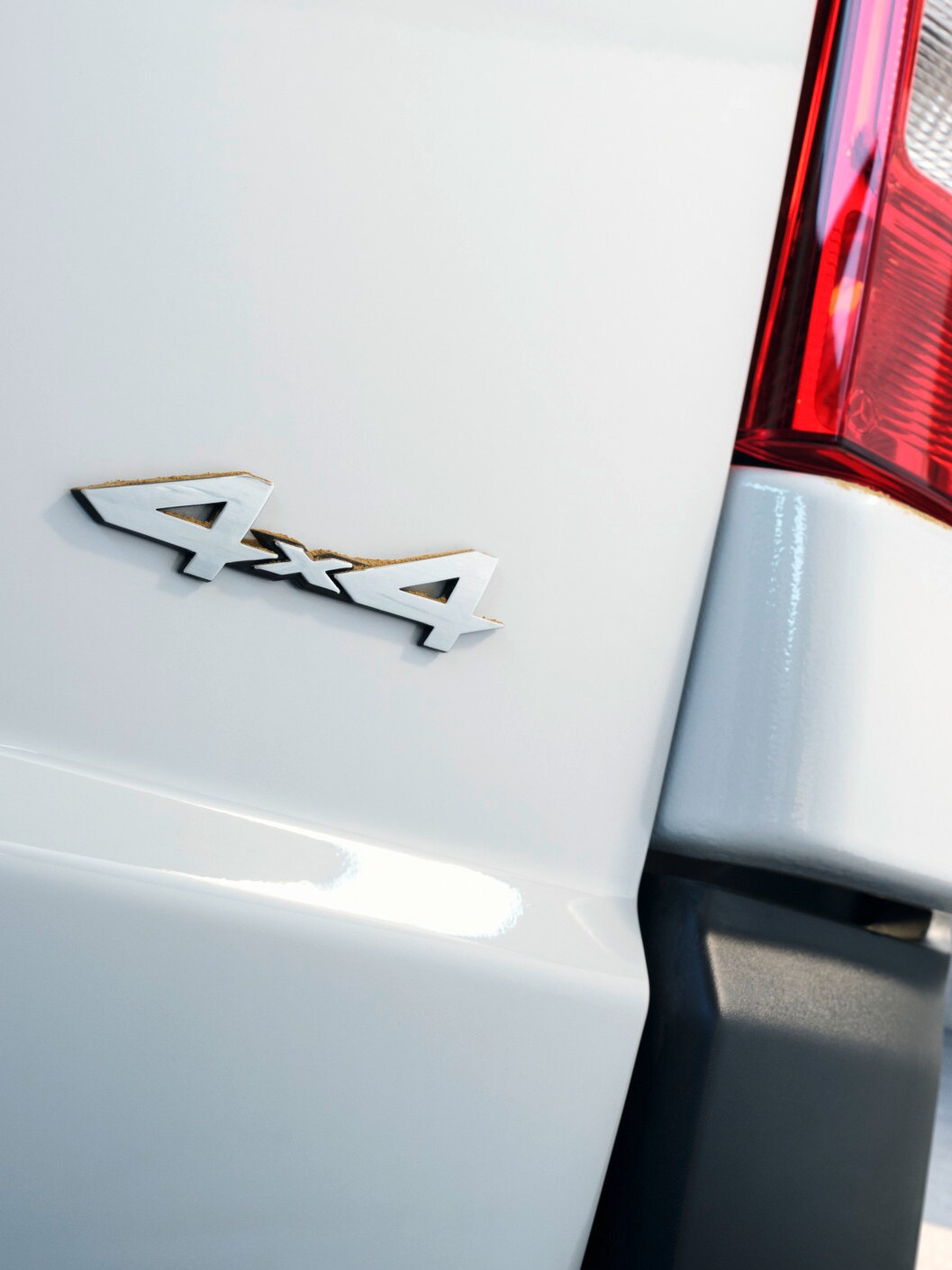 Bagpartiet på Vito Kassevogn med 4x4-emblem