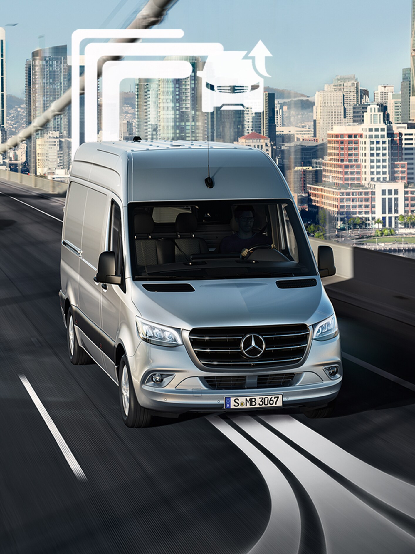 En Sprinter Kassevogn på en vej med grafiske elementer og en skyline i baggrunden